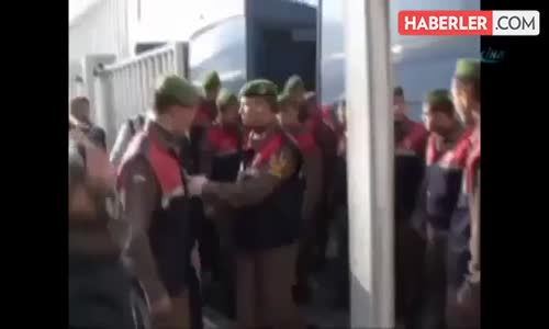 Büyük Abiden Keleşli Poz