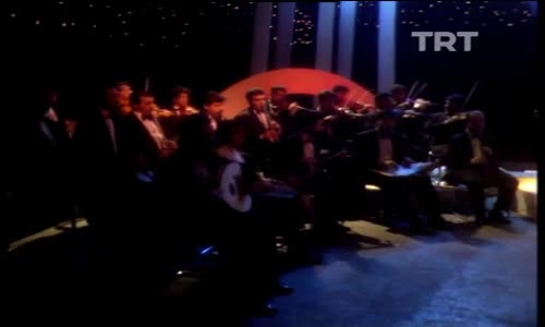 Hüner Coşkuner-Canıma Can Katmaya Gel İzle