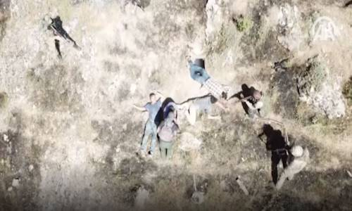 Teröristlerin Teslim Olma Anı Görüntülerde