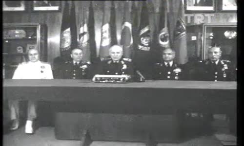 Kenan Evren'in Darbe Nedenleri Hakkındaki Konuşması izle