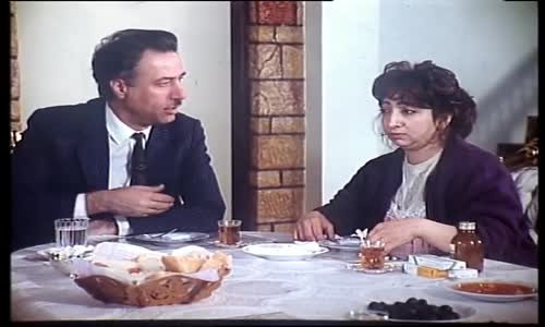 Onu Al Bunu Al Biz Seni Niye Aldık Be Kadın 