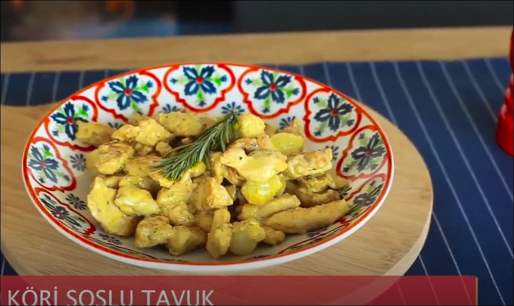 Köri Soslu Tavuk Tarifi