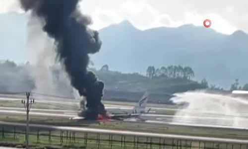 Çin’de 122 kişiyi taşıyan uçak pistte alev aldı 