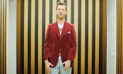 Sinan Akçıl - Fark Atıyor