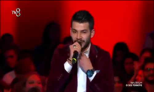 Murat Boz Yarışmacıyı İkna Etmek İçin Annesinin Yanına Gitti