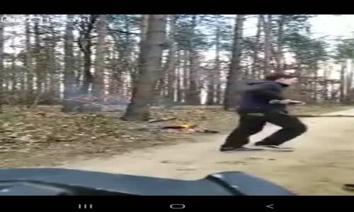 Beyinlerini Evde Bırakan Gençler