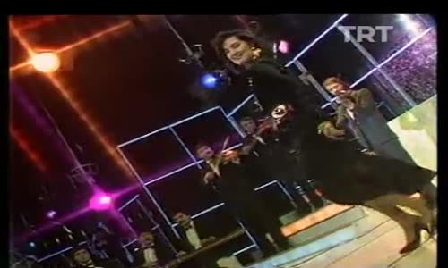 Nükhet Duru-Deli Gönlüm 