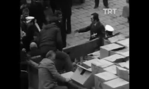 1980 Yılı Yağ Kuyruğu İzle