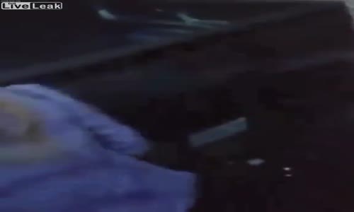 işemek için oturmak isteyen sarhoş bayanın imtihanı