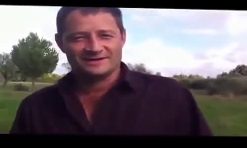 Ayıyla Gösteri Yapan Adam