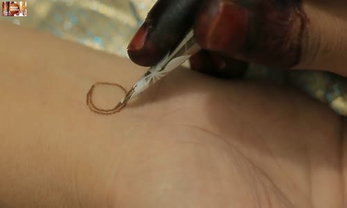 Yeni Başlayanlar İçin Şık Basit Kolay Mehndi Kına Tasarımı( Stylish Simple Easy Mehndi Henna Designs For Beginners )