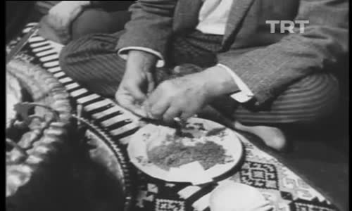 1972 Şanlıurfa'da Sıra Gecesi İzle