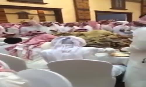 Arap Kraliyet Ailesinin Ziyafeti - Pilav Üstü Deve