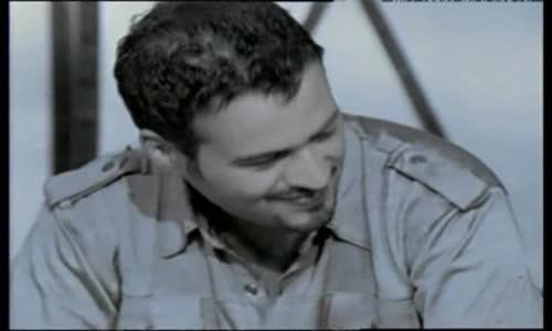 Hakan Peker Salına Salına