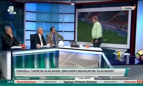 Erman Toroğlu'ndan Sneijder Yorumu