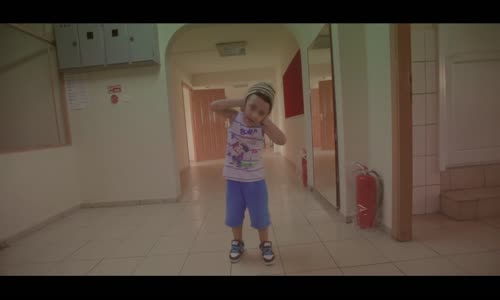 Lys Gençliği - La Yine Sınav