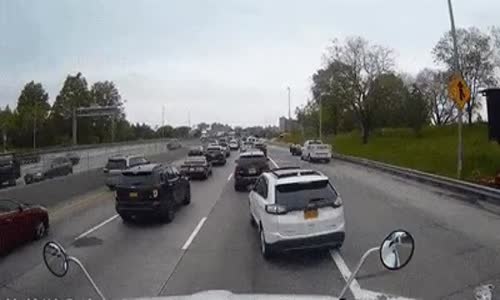 Trafikte Terör Estiren Rus Sürücü