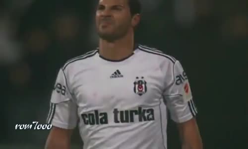 Quaresma rakiplerini futboldan soğutuyor