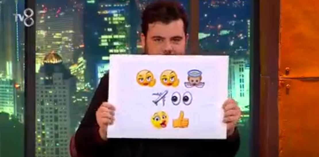 3 Adam-Emojilerden Yola Çıkarak Şarkıları Bilmeye Çalıştılar  