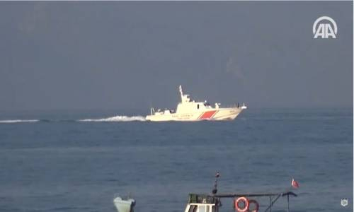 Kuşadası'nda Göçmenleri Taşıyan Bot Alabora Oldu