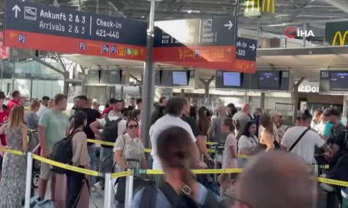 Almanya’da havaalanlarında kriz devam ediyor 