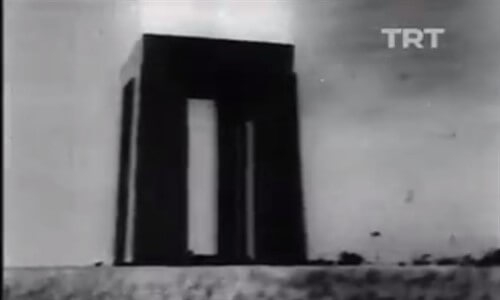 Çanakkale Şehitliği İzle