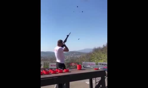 Tüfek Atışlarında Kralını Tanımayan Herif