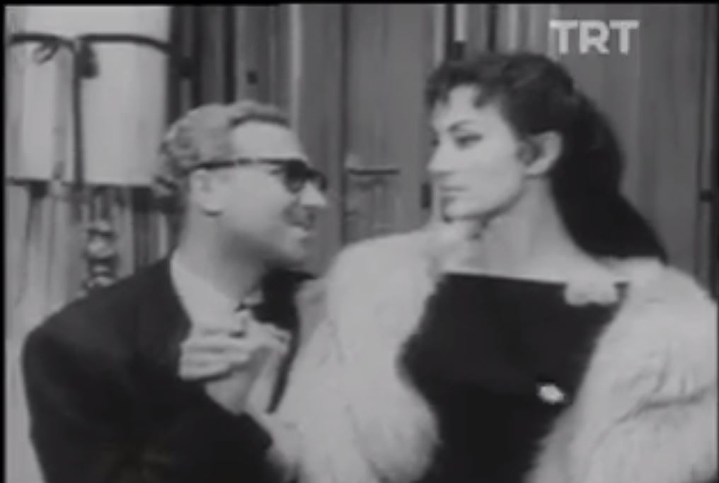 Yıldız Kenter'in Sanat Hayatı 