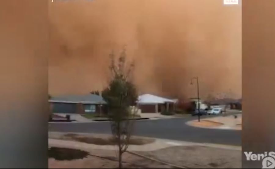 Fırtına Böyle Geldi, Şehri Karanlığa Gömdü