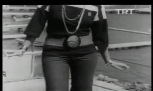 Gökben-Akılsız Başa Fayda Yok izle