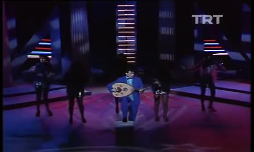 Ayhan Aşan-Bekarım izle