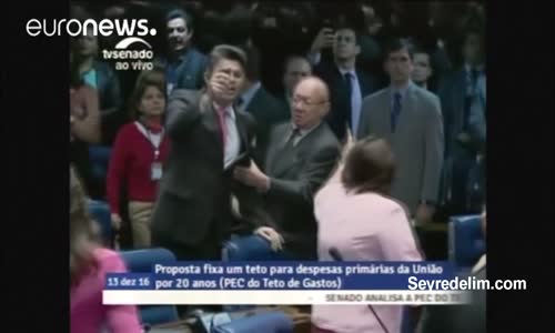 Brezilya'da Kamu Harcamalarına Kısıtlama Getiren Yasa Sokağa Döktü