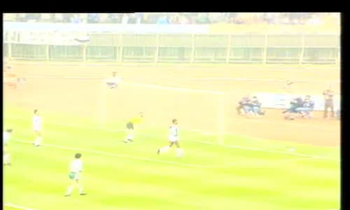 1988-1989 Sezonu Beşiktaş-Bursaspor Maç Özeti İzle