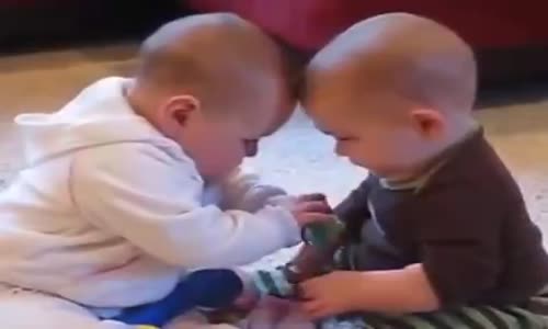 Emzik İçin Emek Veren Çocuklar