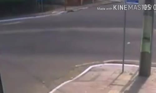 Kaza Sonrası Kanalizasyona Düşen Kadın 