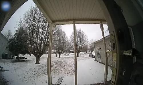 Buzlu Merdivenleri Hesaba Katmayan Adam