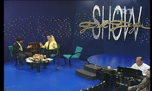 Emel Sayın-Yorgunum Dostlarım izle