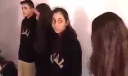 EFSANE OLMUŞ :) TÜM OKULU NASIL DA ÖRGÜTLEMİŞ