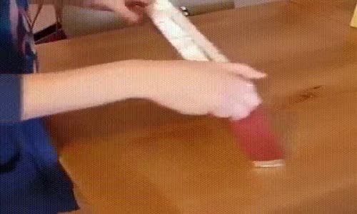 2 Kiloluk Kit Kat Çikolatayı Kırmak 