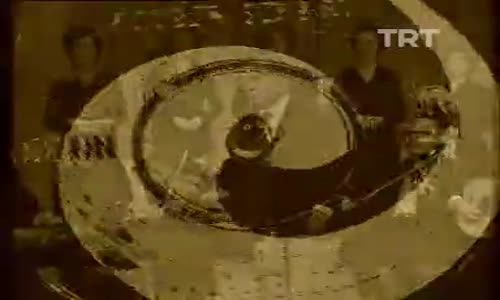 Münir Nurettin Selçuk-Bu Hülyalar Diyarında izle 