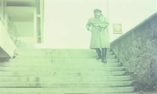 Tamer Yiğit Anana Çorap Ha Benden Habersiz