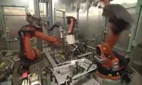 Bir Mercedes nasıl üretiliyor?