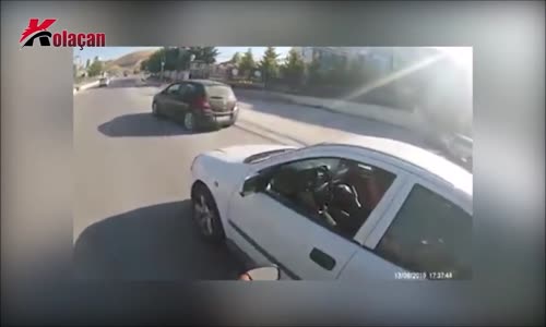 Atar Yapan Motorcunun Akrabalara Denk Gelmesi