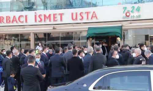 Cumhurbaşkanı Erdoğan’a İzmirlilerden büyük ilgi 