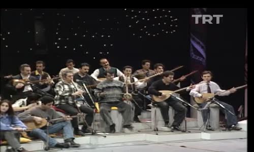 TRT Ankara Radyosu THM Gençlik Korosu-Bir Kilo Kestaneyi Aldım Elliye 