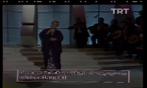 Muazzez Abacı-Gece Sessiz Ve Karanlık Yine Her Şey Uyumuş izle 