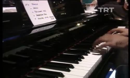 Ajda Pekkan-Bir Günah Gibi izle