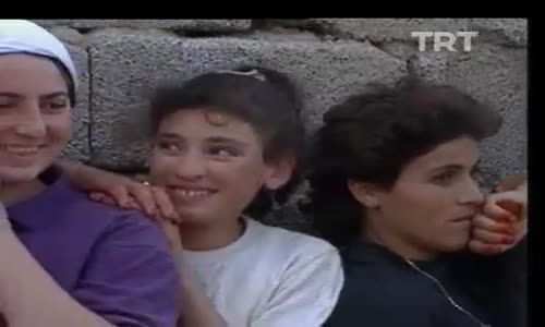 Yörelerimiz Türkülerimiz 15.Bölüm İzle