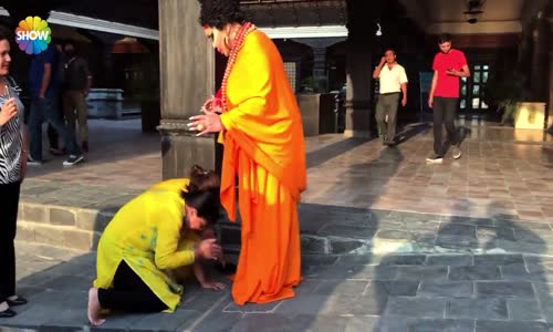 Katmanduda Bülent Ersoyu Buda Zannettiler!