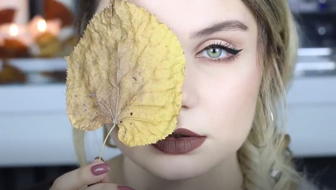 Cansu Yegin Sonbahar Makyajı Eyeliner & Kahve Tonlar